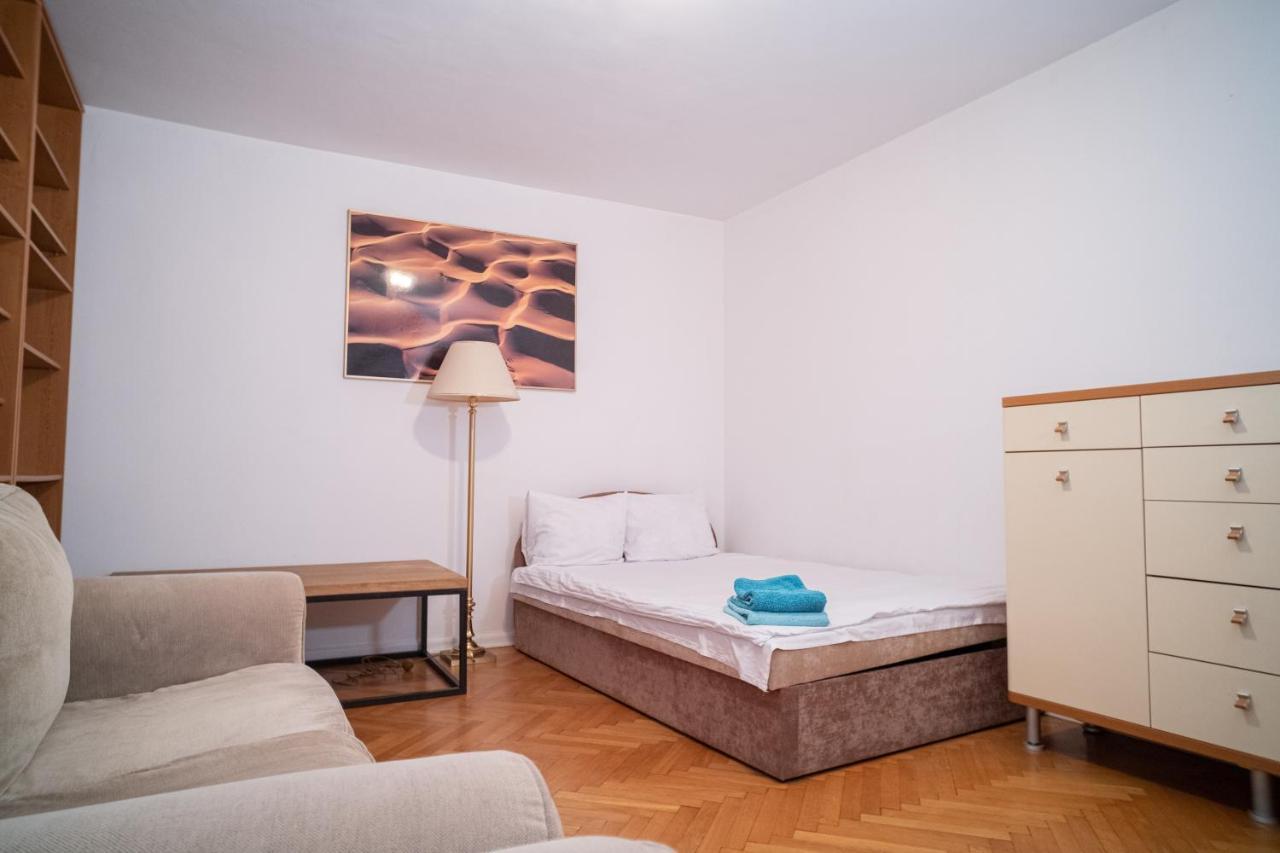 Apartroom Nowiniarska Warschau Buitenkant foto