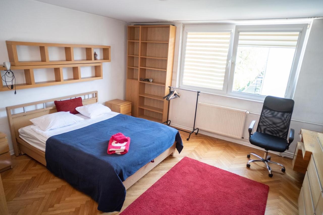 Apartroom Nowiniarska Warschau Buitenkant foto